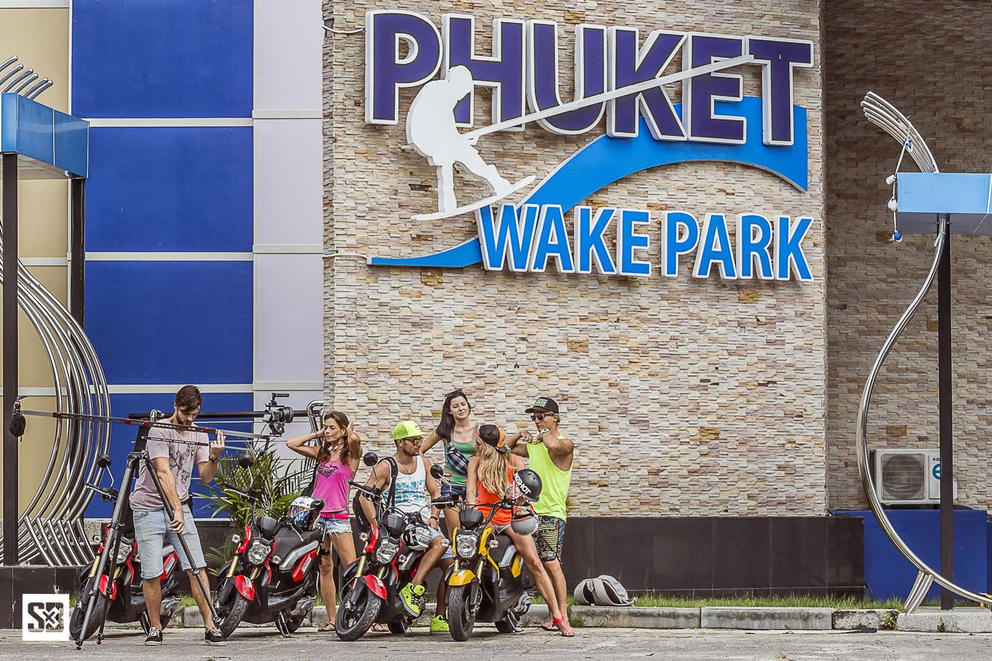 Hôtel Phuket Wake Park à Kathu Extérieur photo
